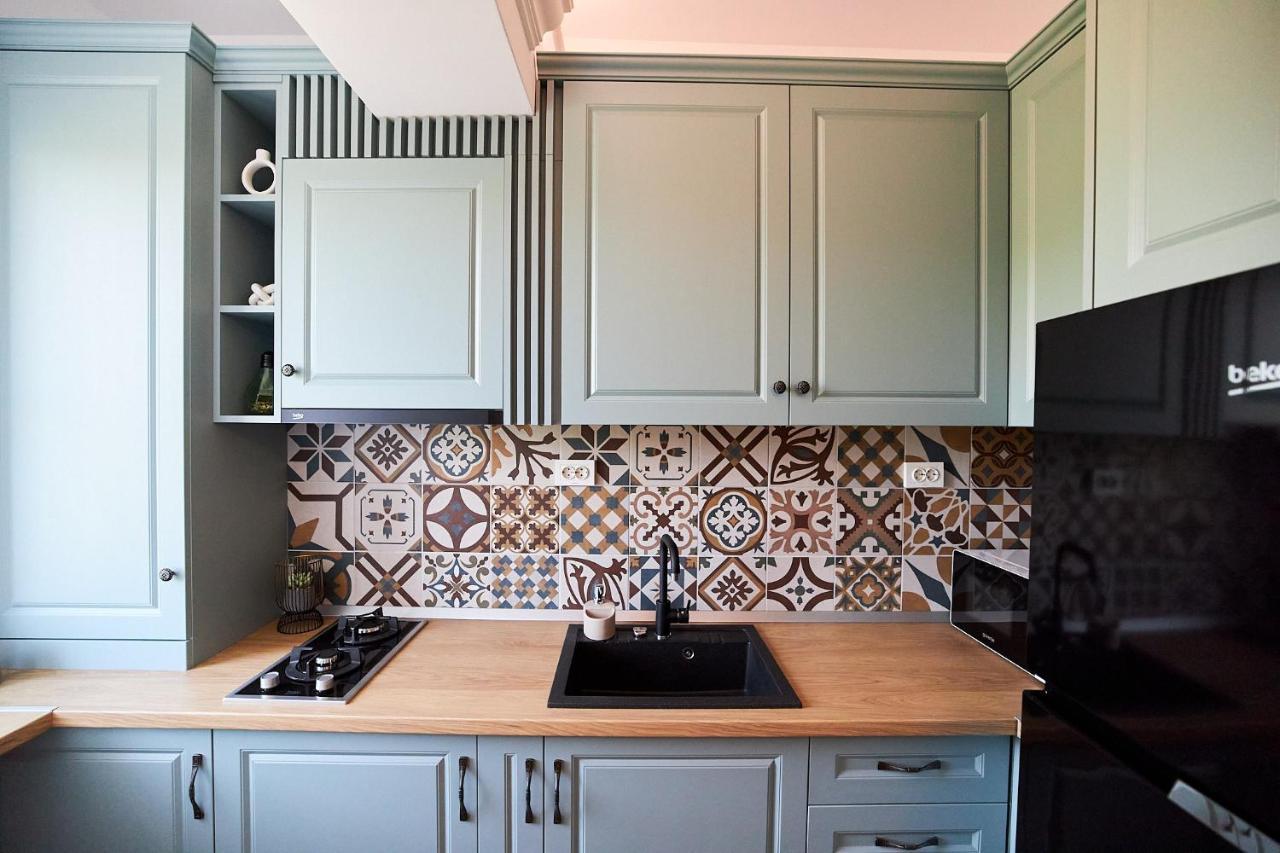 Uptown Apartments Iasi Luaran gambar