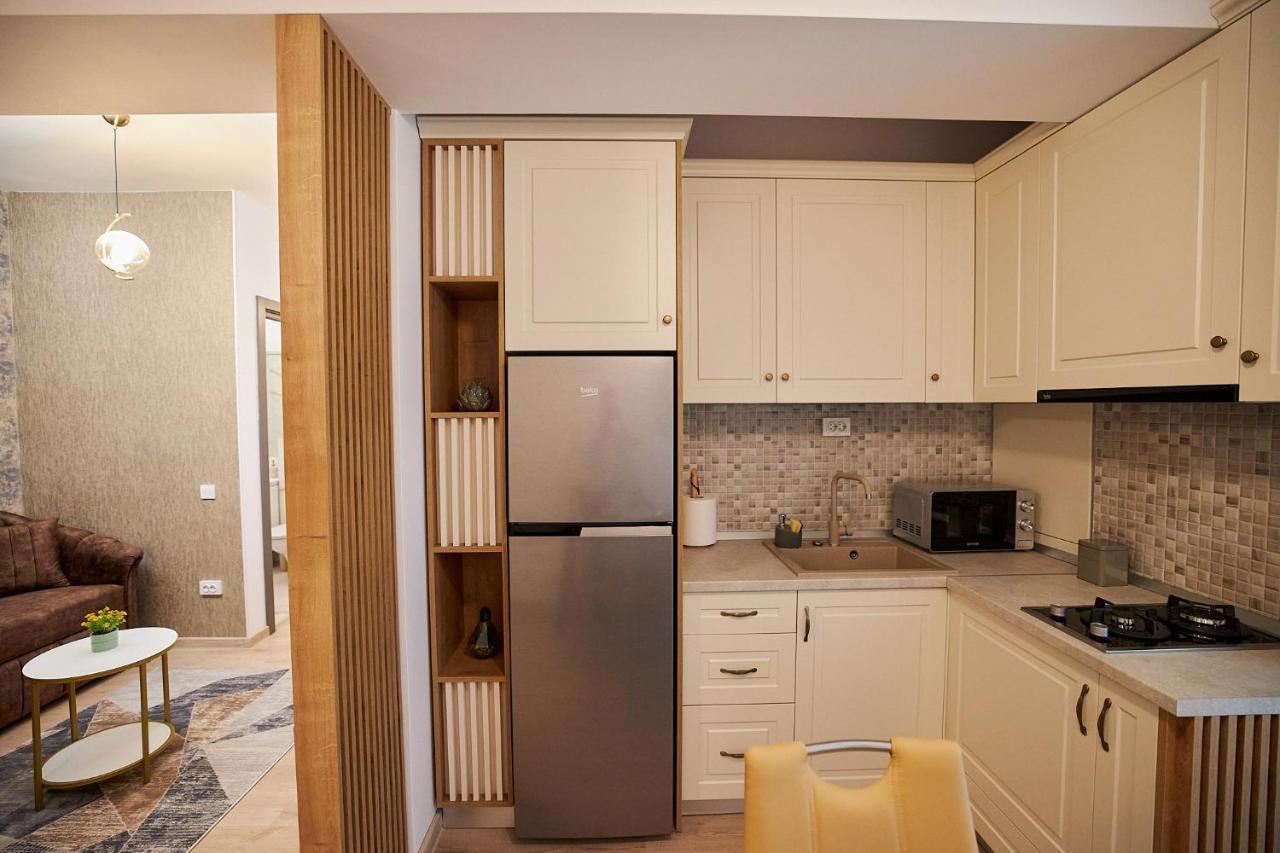 Uptown Apartments Iasi Luaran gambar