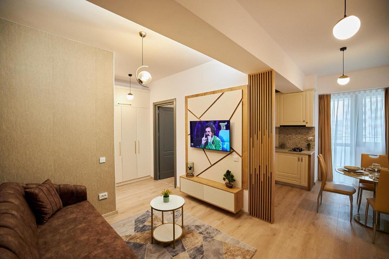 Uptown Apartments Iasi Luaran gambar