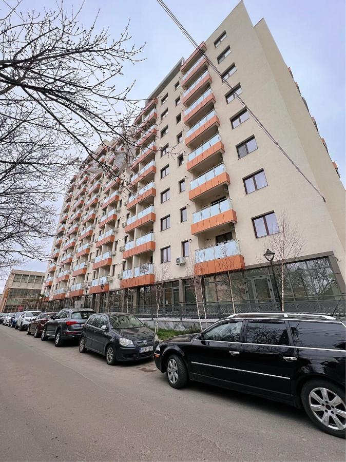 Uptown Apartments Iasi Luaran gambar